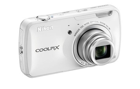 COOLPIX S800c相机